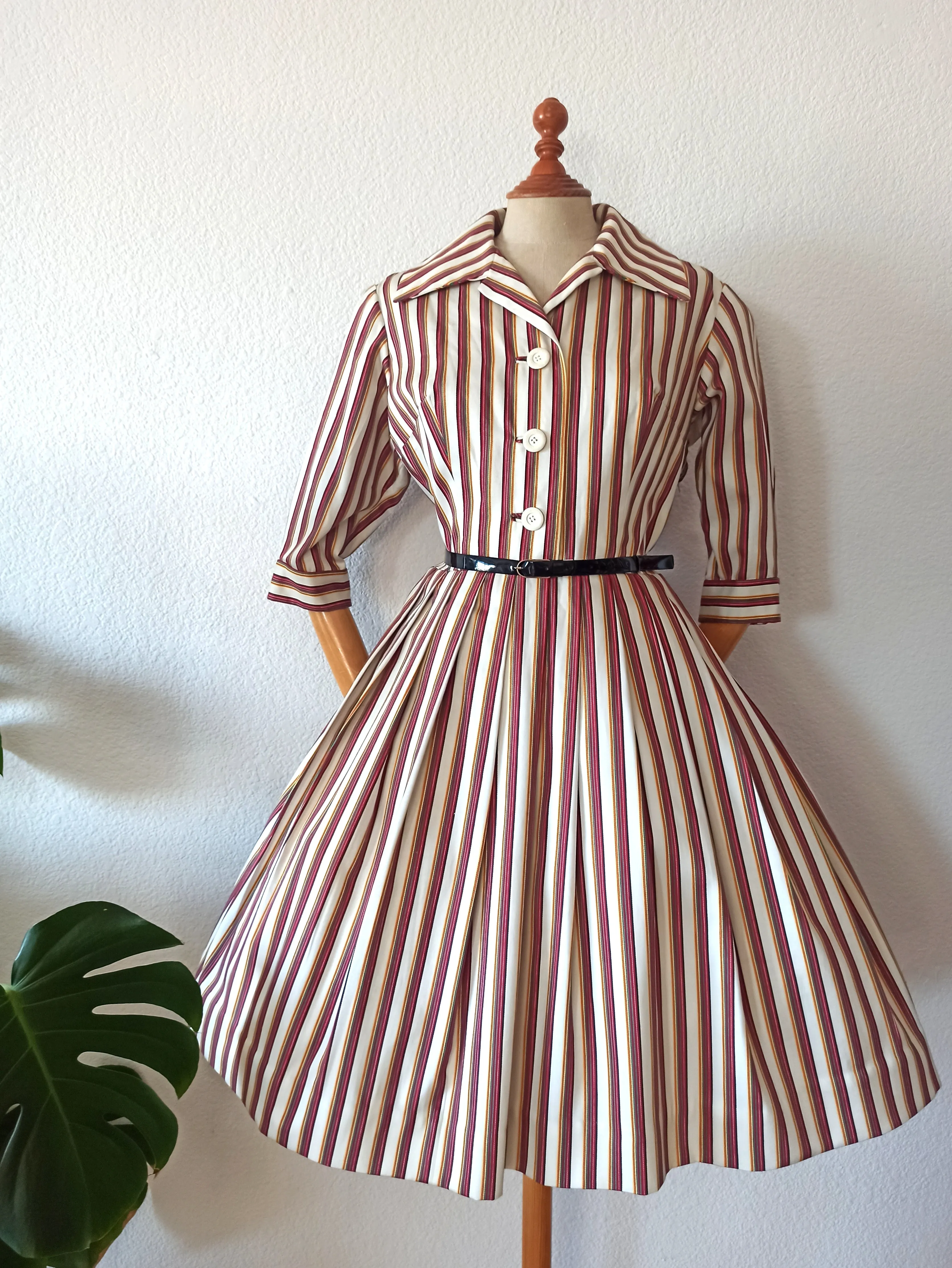 1950s - Gorgeous Color Stripes Autumn Dress - W32 (82cm)