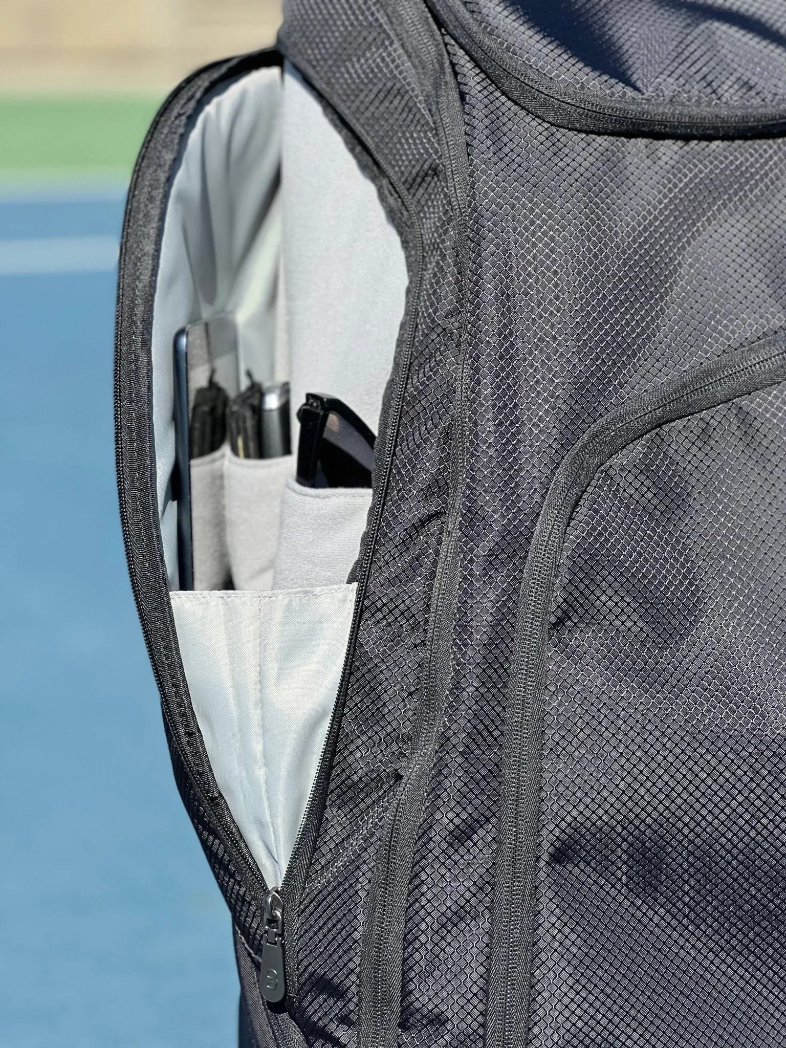 Axiom Racquet Bag 2.0 – 12 Pack