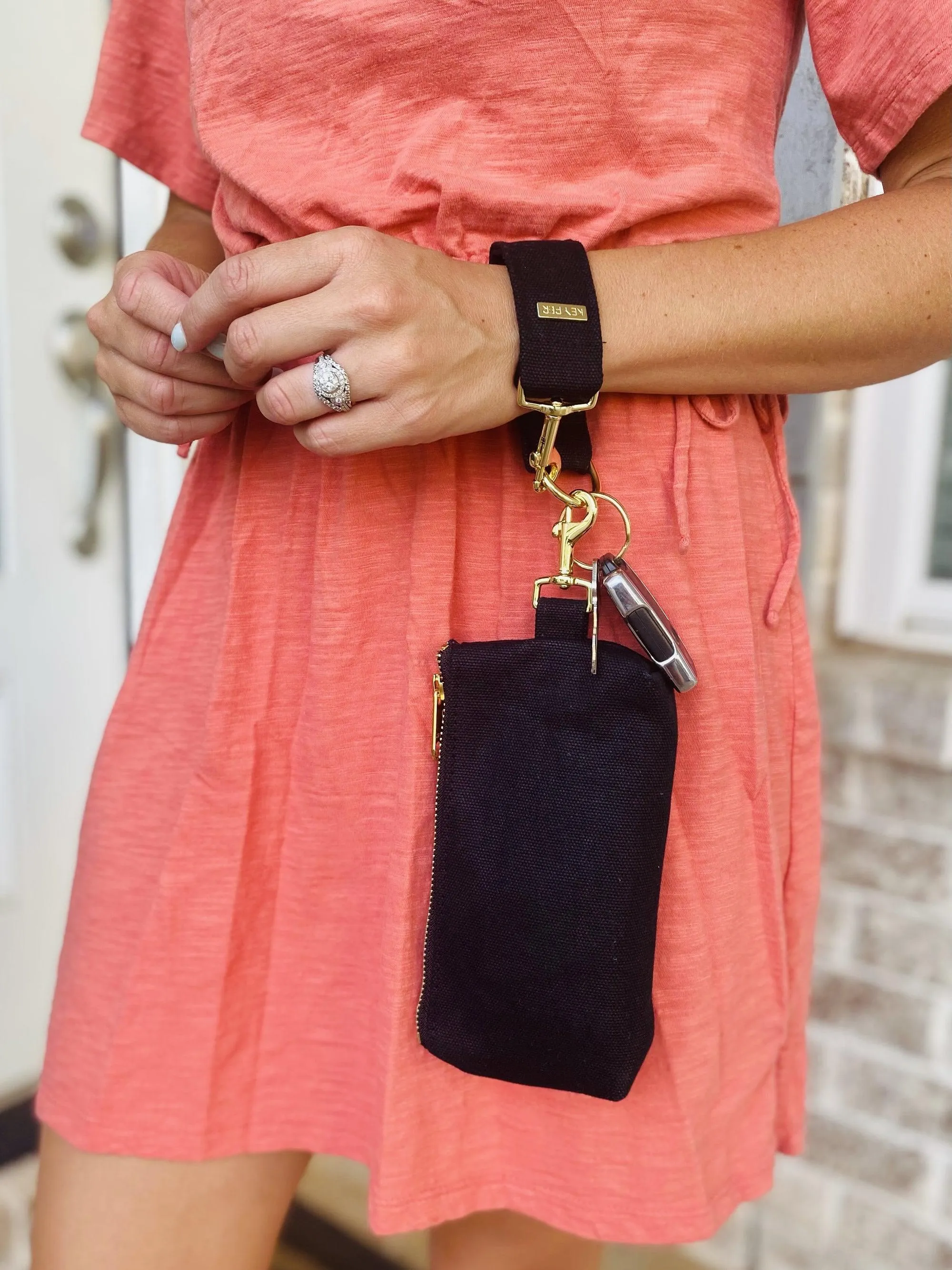 Black CANVAS 2-PIECE WRISTLET SET