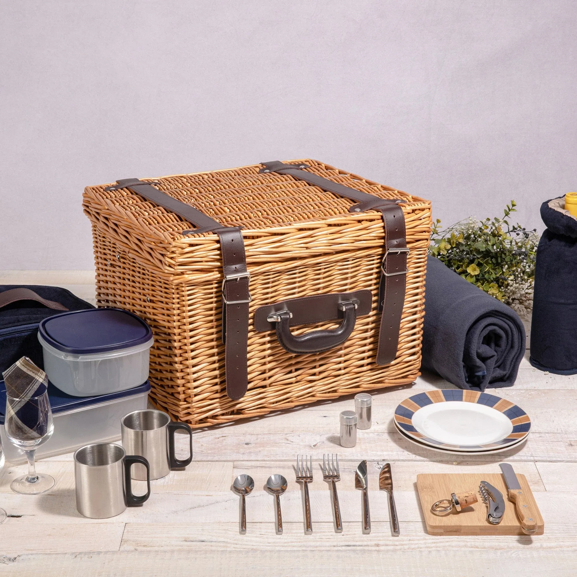 Canterbury Picnic Basket by Picnic Time Family of Brands