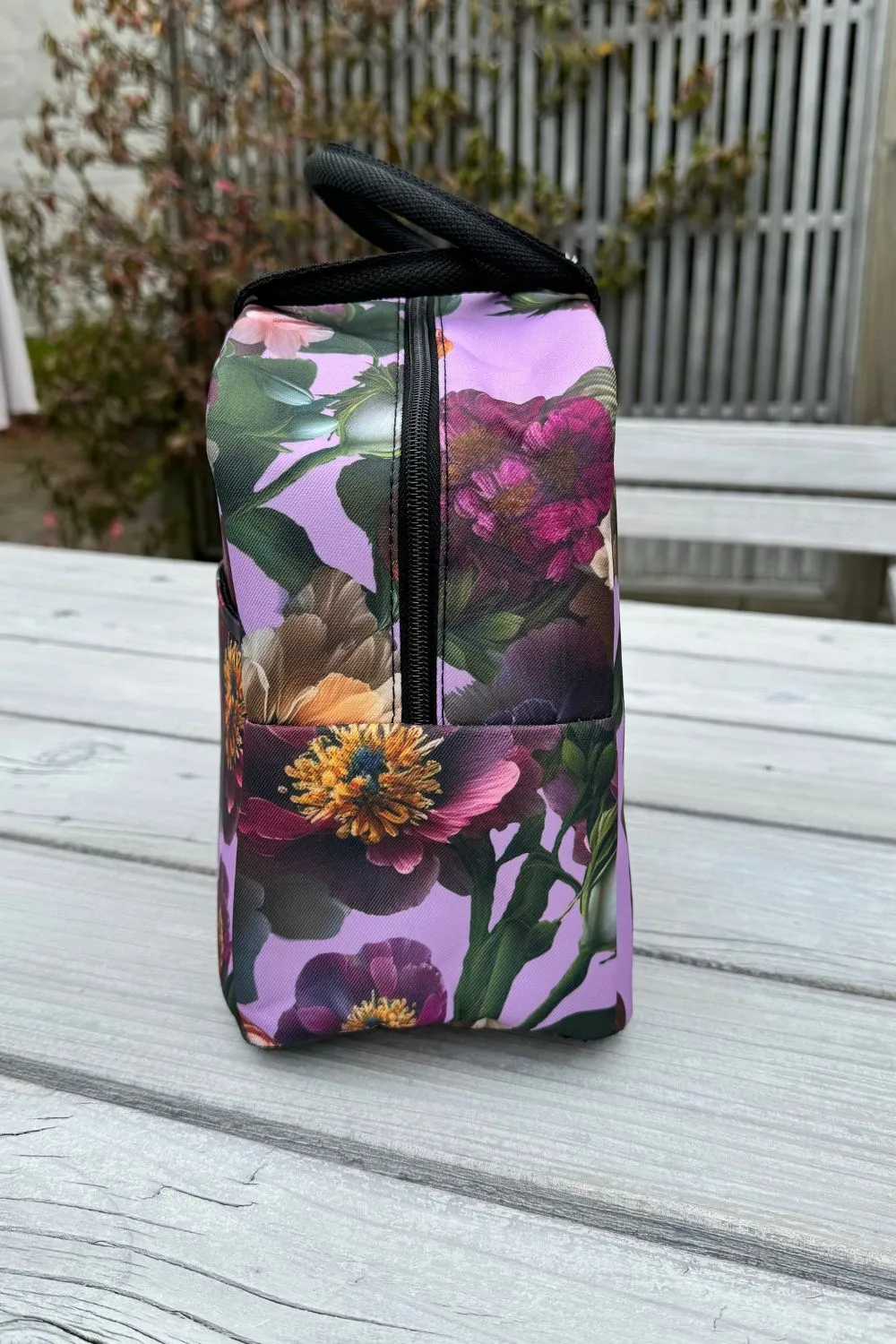 Cosmetic Insulated Travel Bag - Spring Love