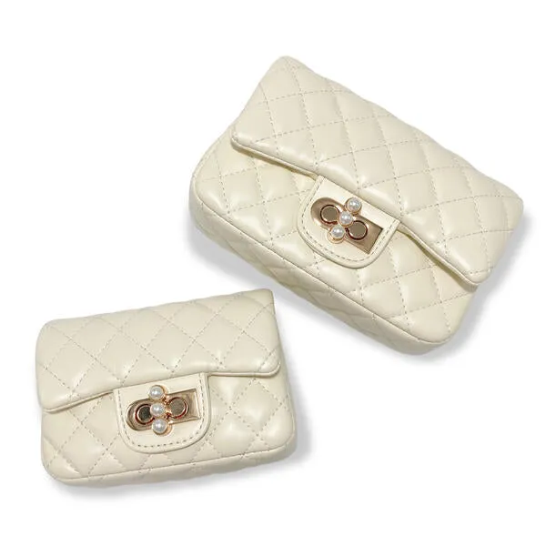 Cream Pearl Closure Quilted Purse