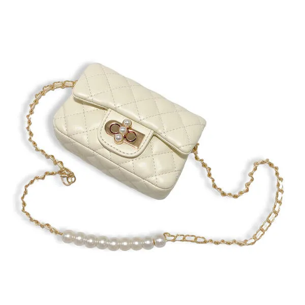 Cream Pearl Closure Quilted Purse