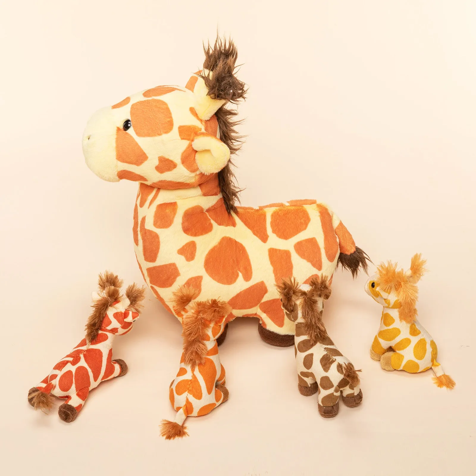 Giraffe Mommy with 4 Babies Plush Stuffed Animal Set