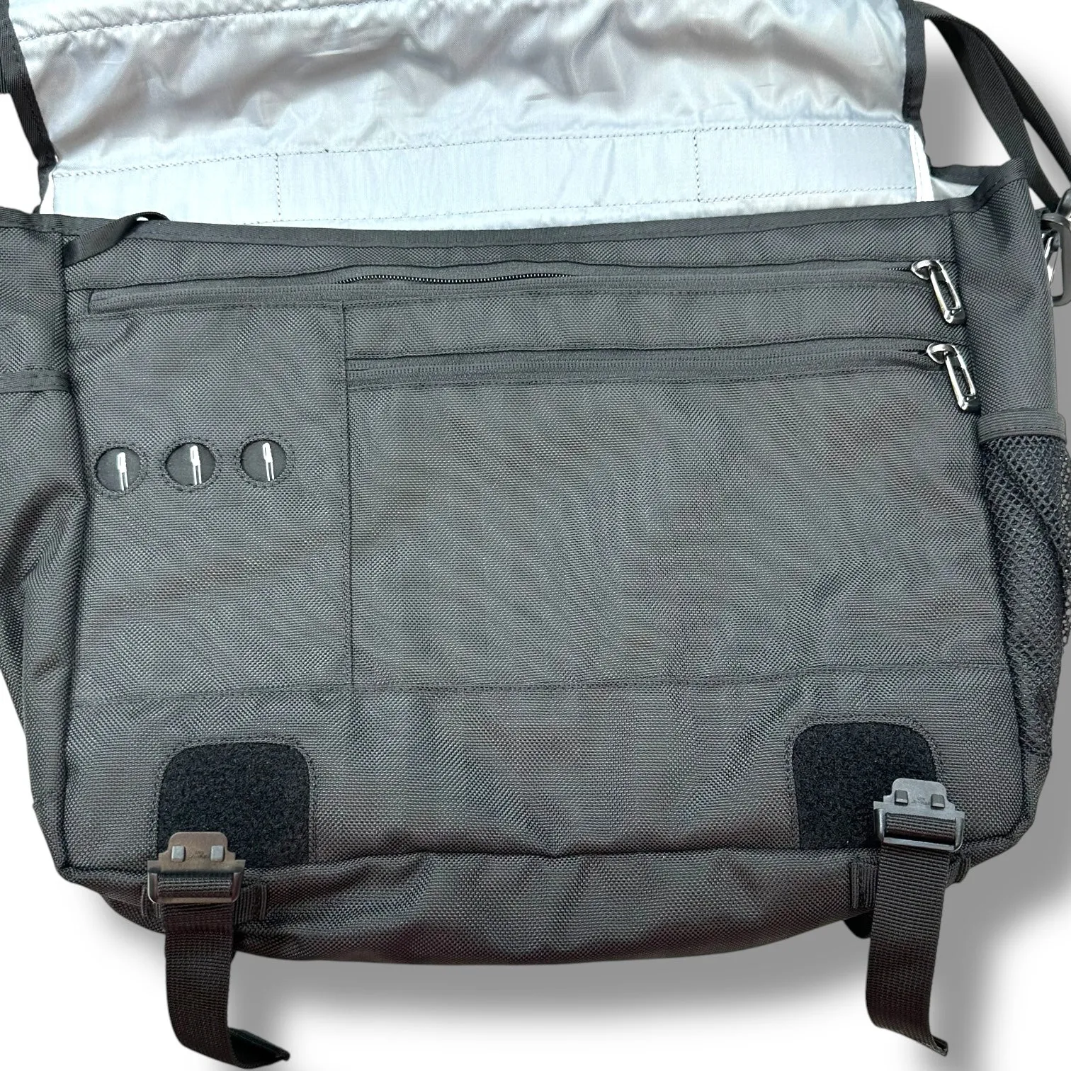 Messenger Bag By Nike Apparel, Size: Large