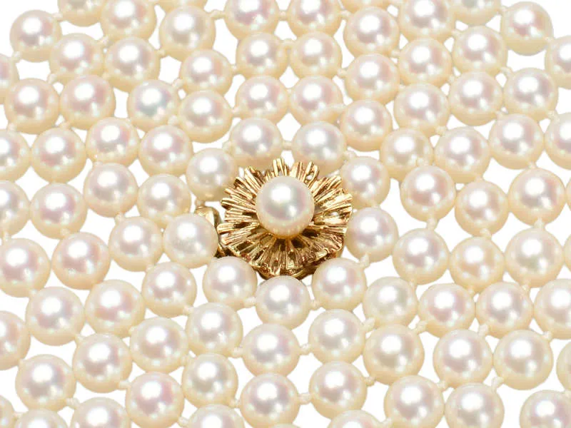 Vintage Mikimoto Pearl Necklace & Gold Clasp