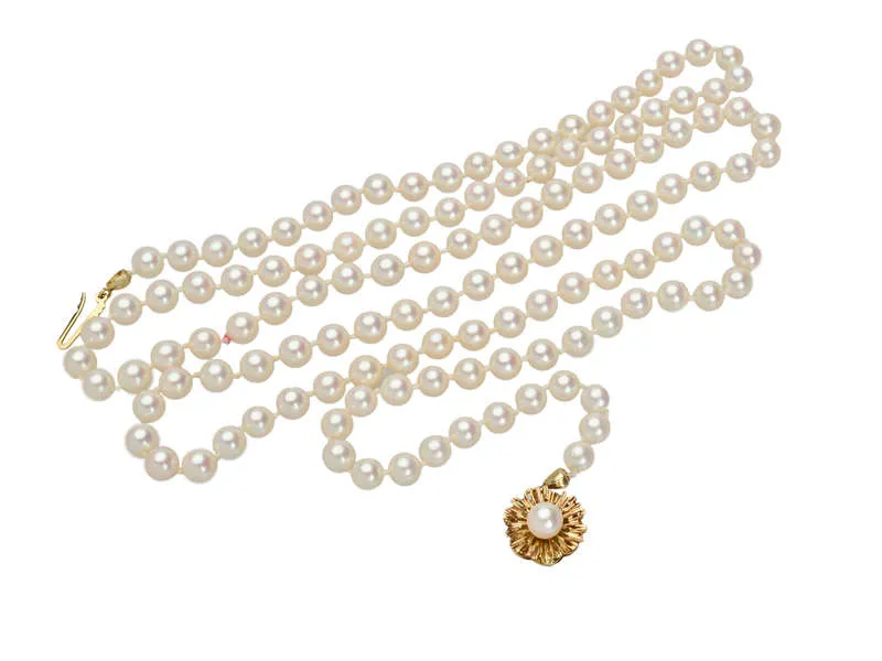 Vintage Mikimoto Pearl Necklace & Gold Clasp