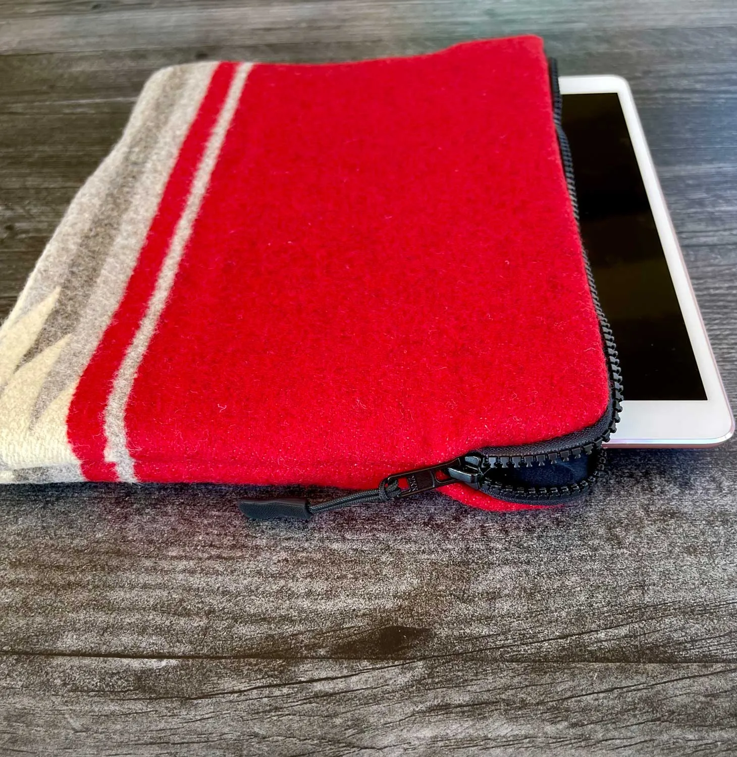 Water Tablet Sleeve